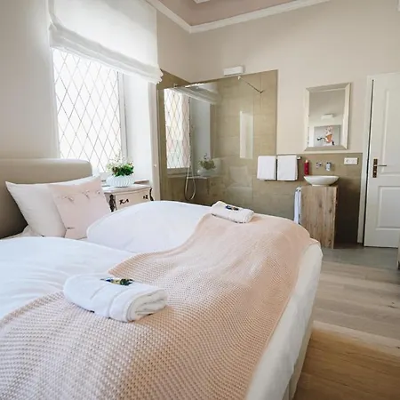 Boutiquehotel Kloster Pfalzel 호텔