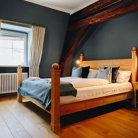 Boutiquehotel Kloster Pfalzel 3*